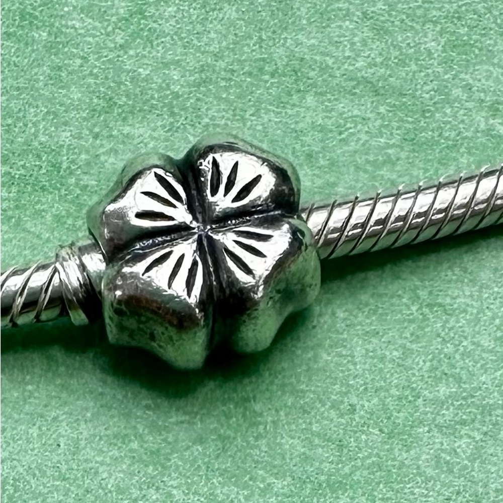 Pandora